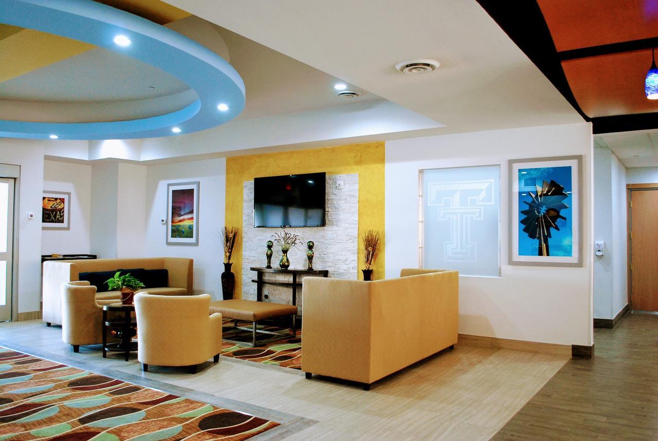 Days Inn & Suites By Wyndham Lubbock Medical Center Dış mekan fotoğraf